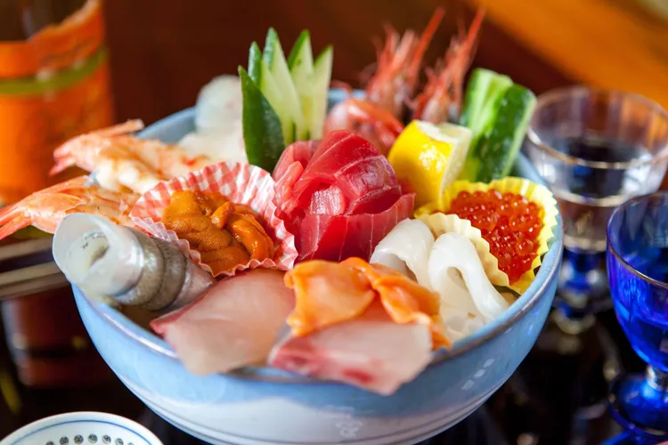 Seafood Bowls (Kaisendon)