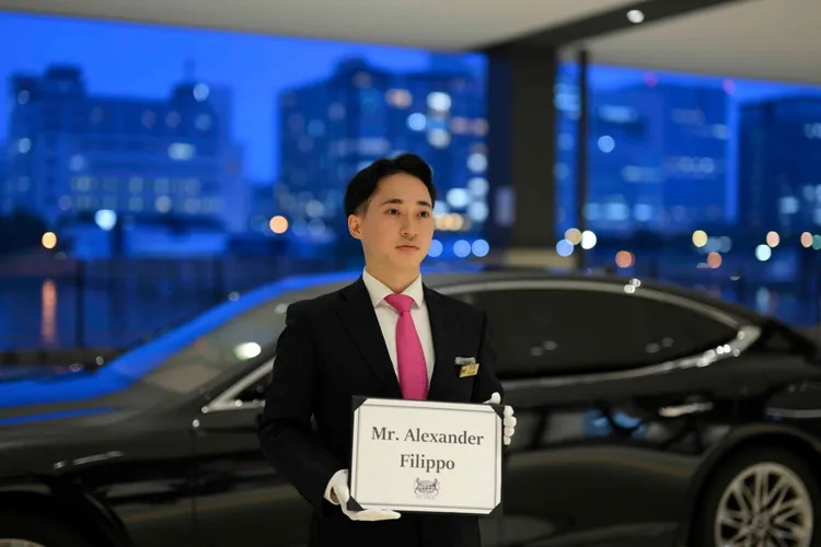 Charter Bus & Limousine Japan