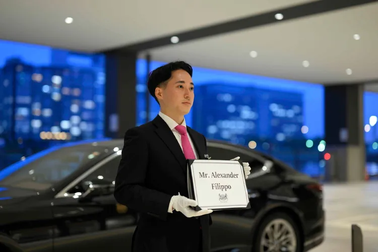 Charter Bus & Limousine Japan